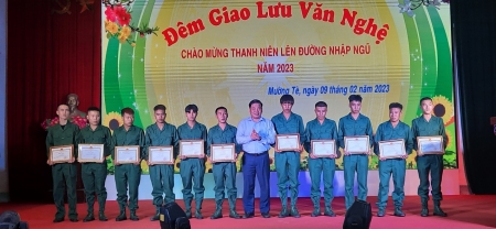 Giao lưu văn nghệ chào mừng thanh niên lên đường nhập ngũ năm 2023