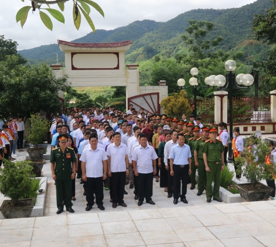 Cac-dc-lanh-dao-huyen-vieng-NTLS-truoc-ngay-DH-DB-huyen-khoa-XX-2020-2025-1.jpg