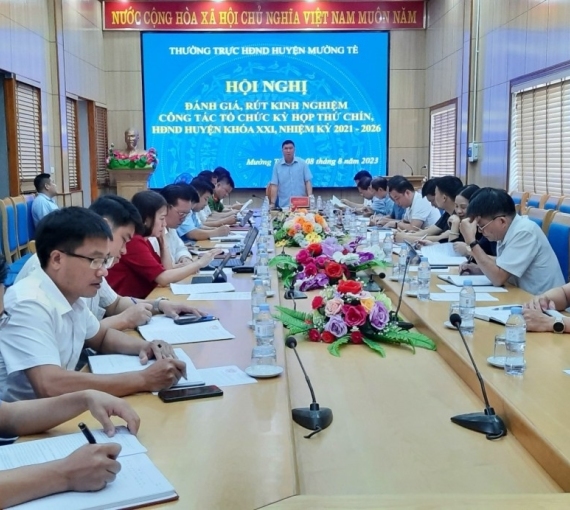 Hoi-nghi-danh-gia-rut-kinh-nghiem-ky-hop-thu-9-HDND-huyen-khoa-XXI-nam-2023-1.jpeg